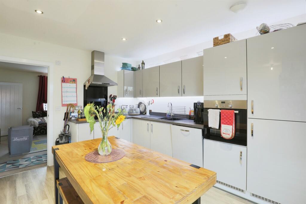 Additional property image - Mallard Close, Southam