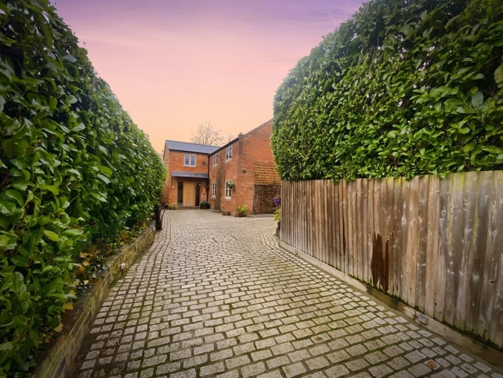 Additional property image - Church End, Priors Hardwick, Southam