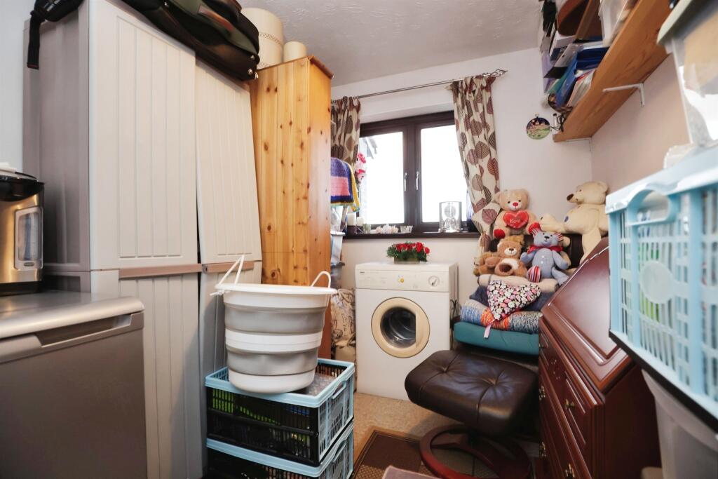 Additional property image - Hillside Croft, Napton, Southam