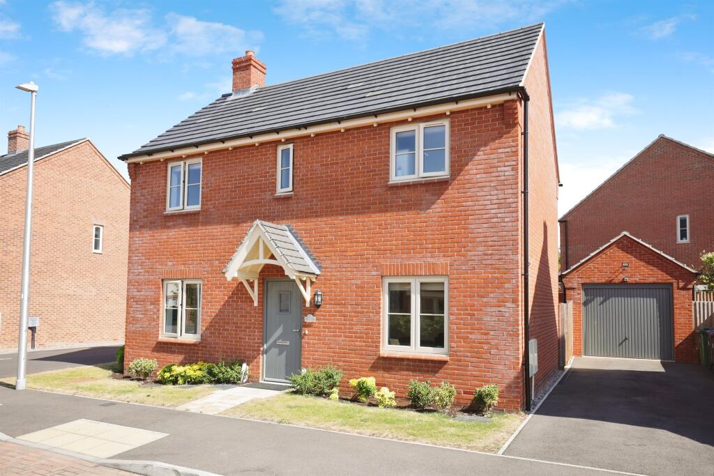 Main image of property: Sandstone Place, Temple Herdewyke, Southam