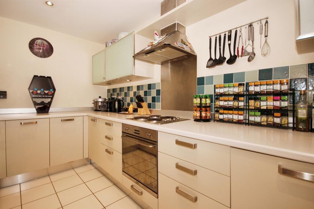 Additional property image - Trent Place, Warwick