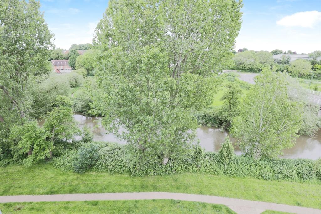 Additional property image - Kingfisher Close, Warwick