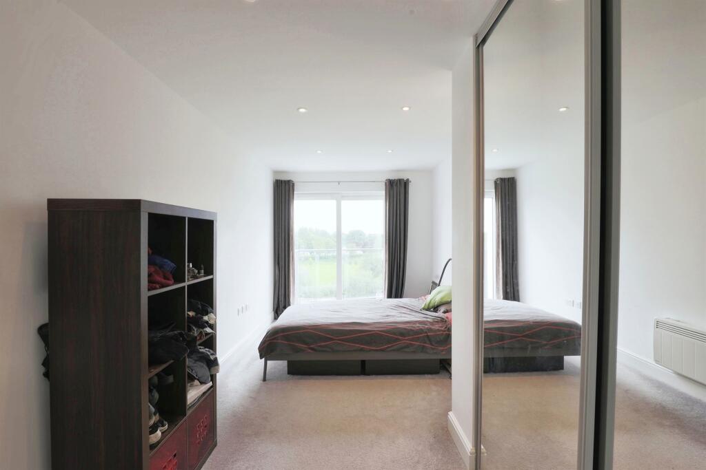 Additional property image - Kingfisher Close, Warwick