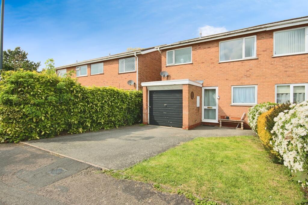 Main image of property: Austwick Close, Warwick