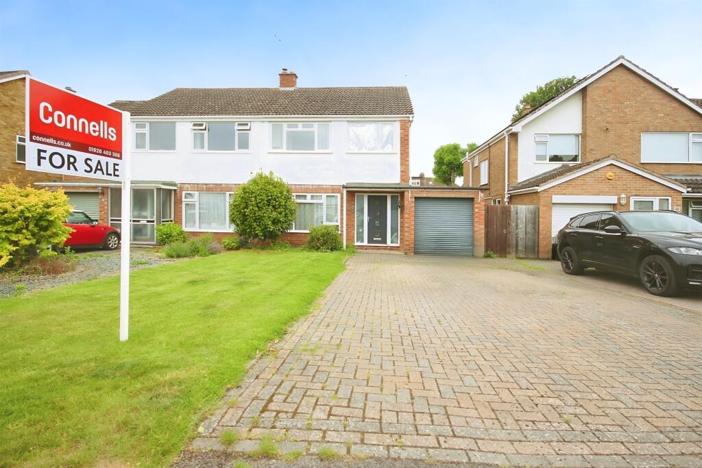 Main image of property: Foxes Way, Warwick