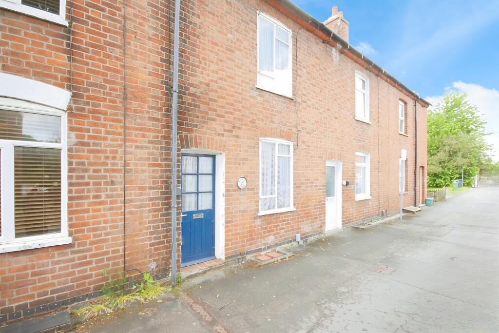 Main image of property: Lakin Road, Warwick
