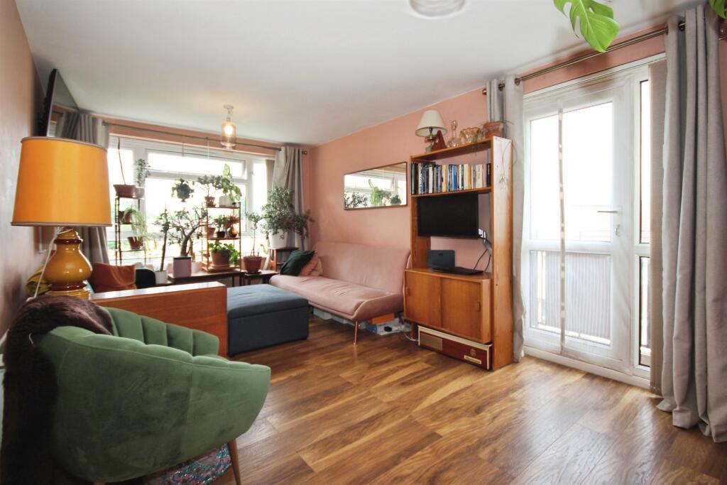 Main image of property: Bridge Street, Warwick