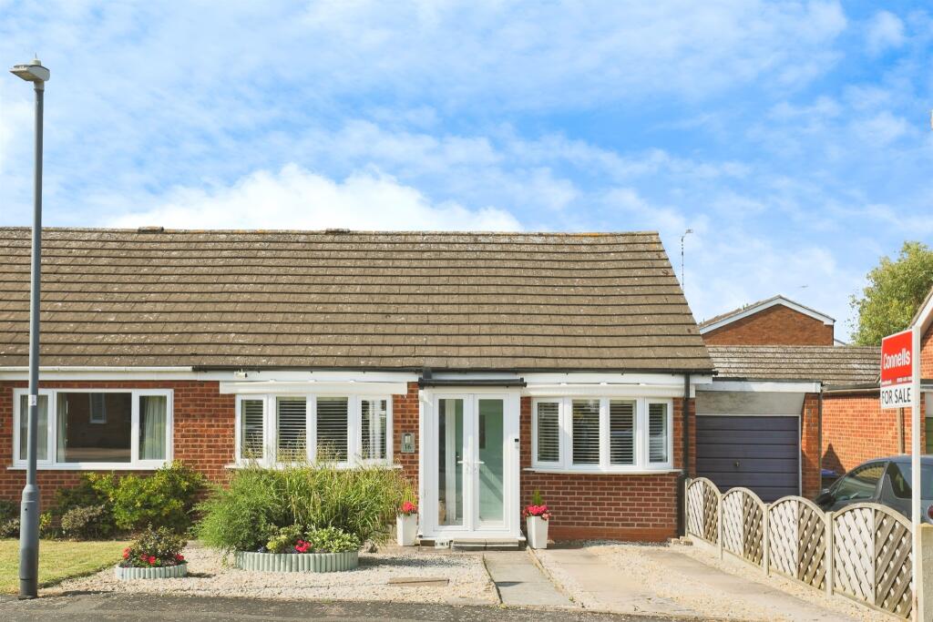 Main image of property: Hebden Avenue, WARWICK