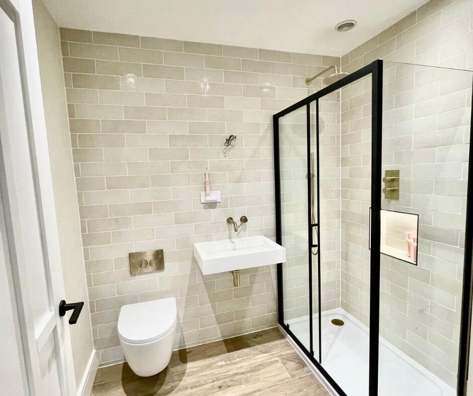Additional property image - Greenfields Close, Shipston-On-Stour
