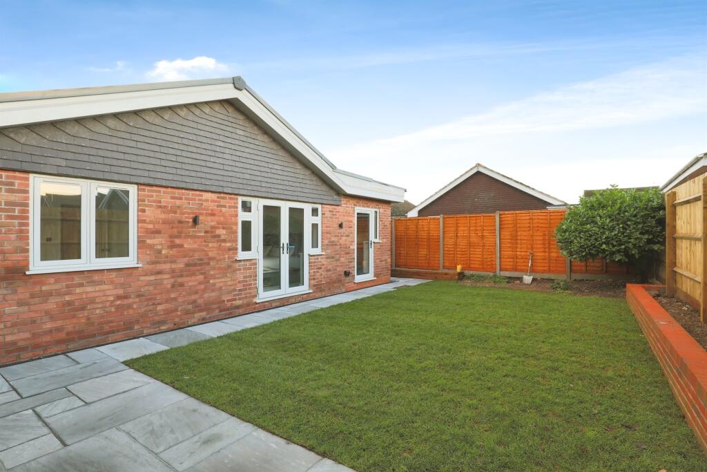 Additional property image - Greenfields Close, Shipston-On-Stour