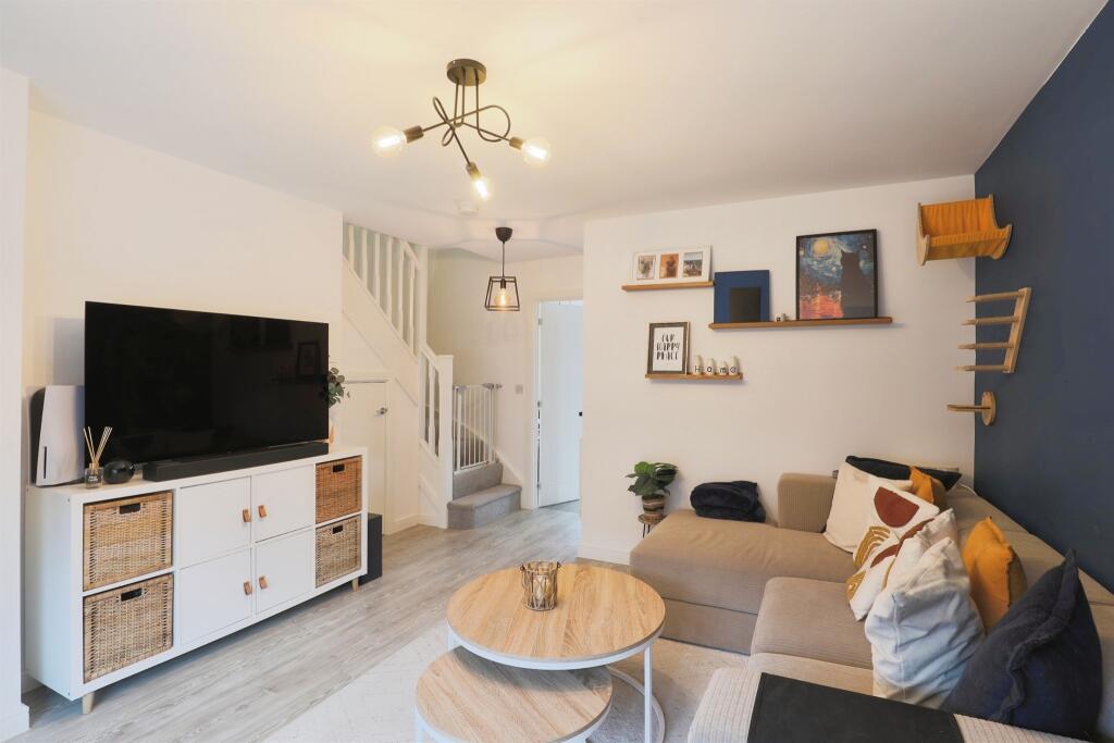 Additional property image - Wellum Street, Lighthorne Heath, Leamington Spa