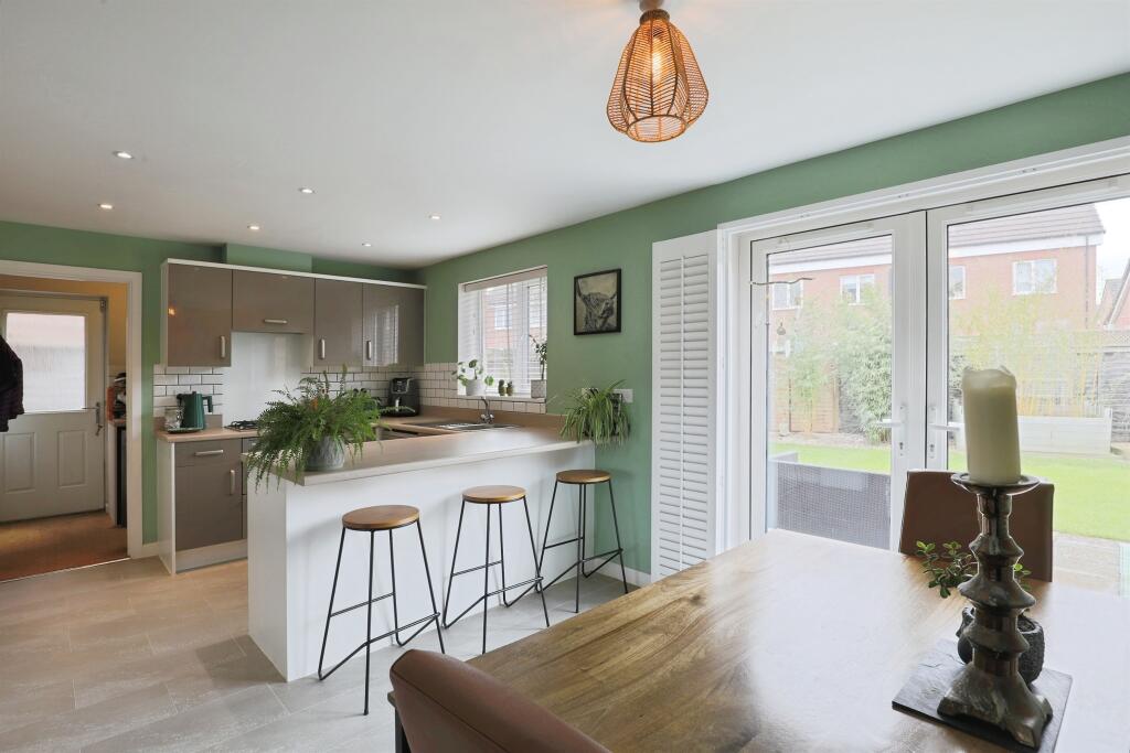 Main image of property: Cozens Street, Wellesbourne, Warwick