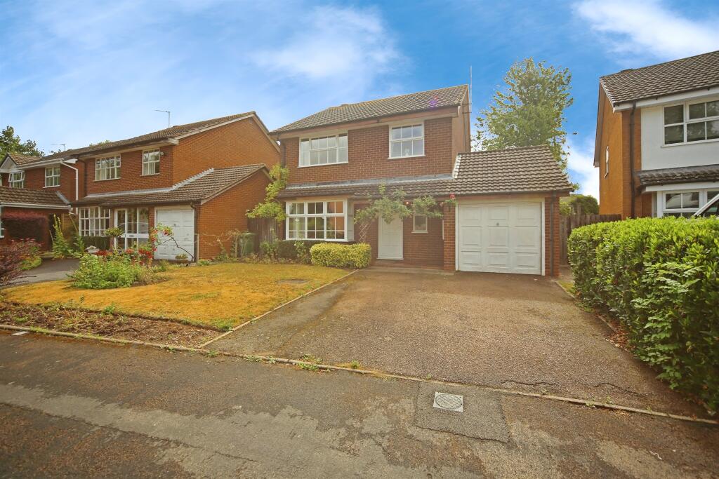Main image of property: Hotchkiss Close, Wellesbourne, WARWICK