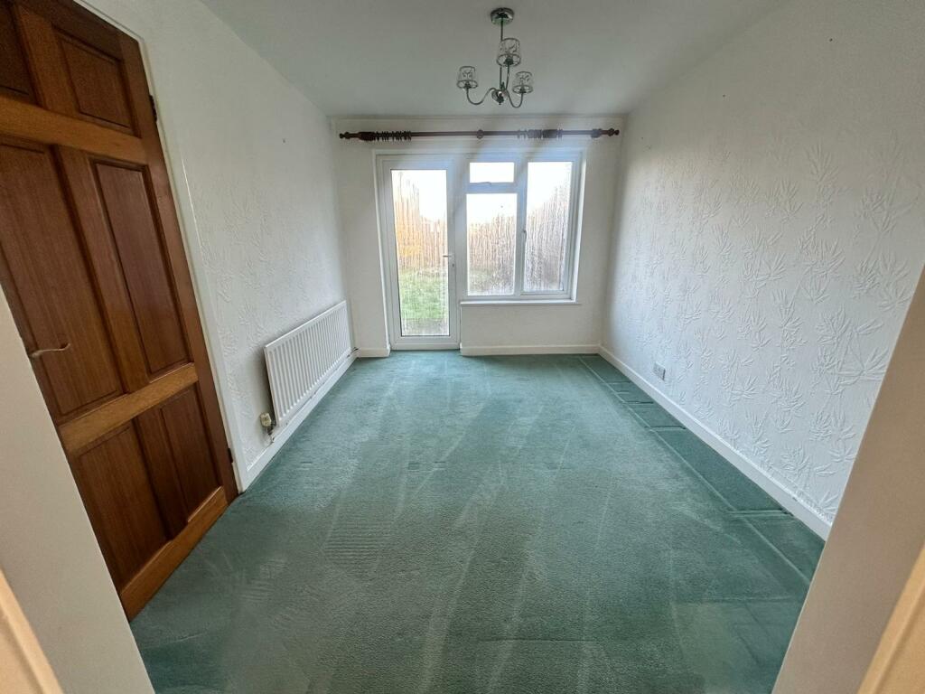 Additional property image - Hadrians Walk, Alcester