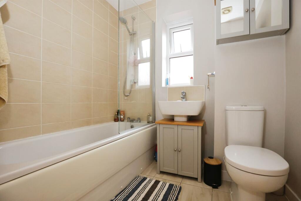 Additional property image - Copenhagen Way, Bidford-On-Avon, Alcester
