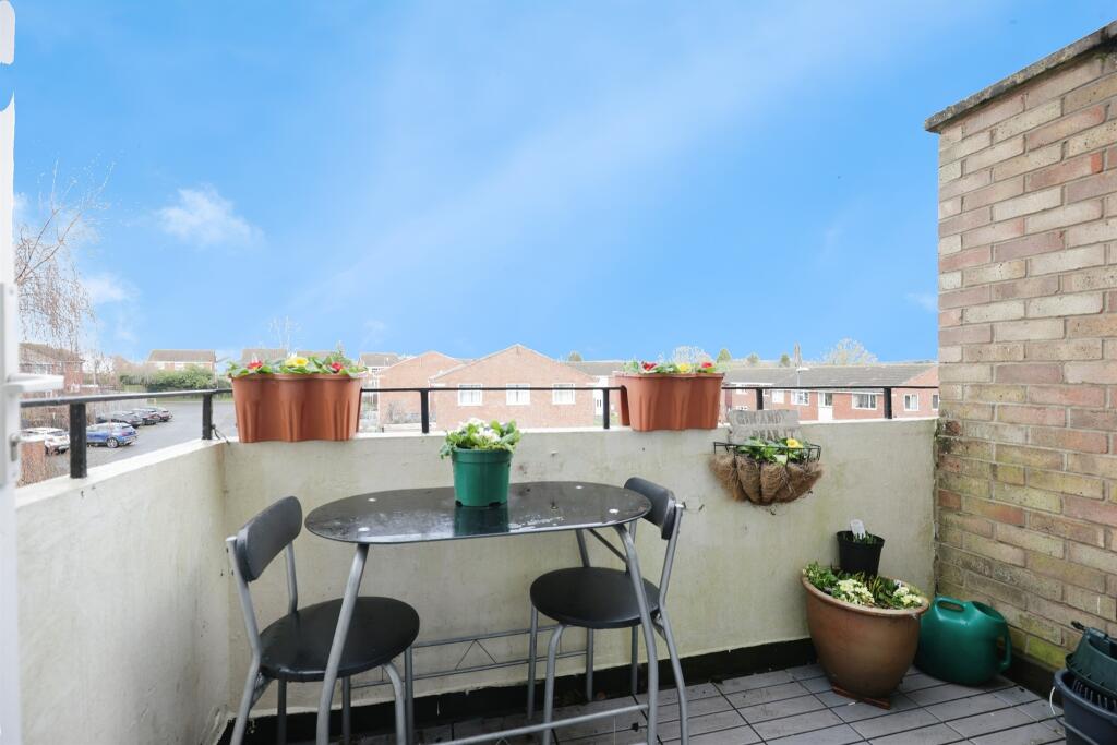 Main image of property: Trevelyan Crescent, STRATFORD-UPON-AVON