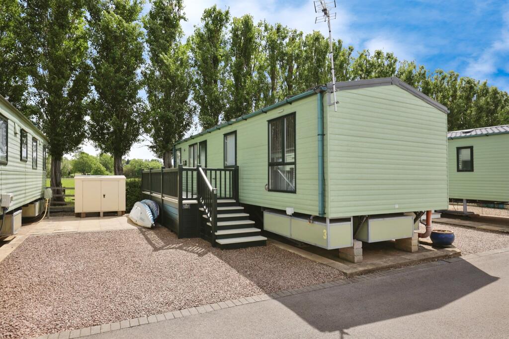 Main image of property: Tiddington Road, Stratford-Upon-Avon