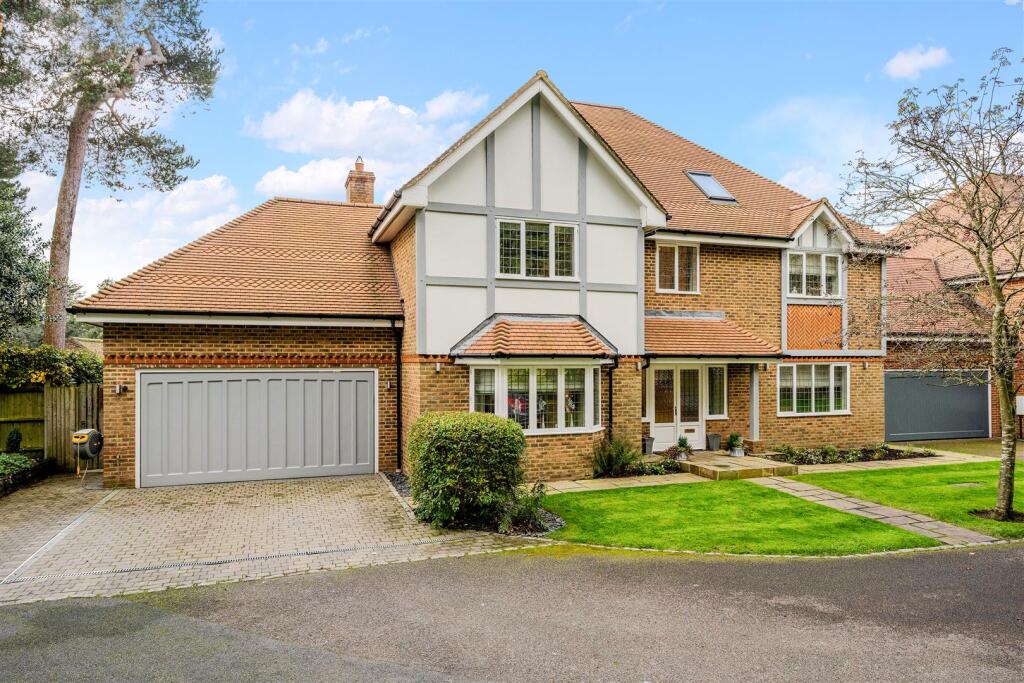 Main image of property: Alcocks Lane, Kingswood