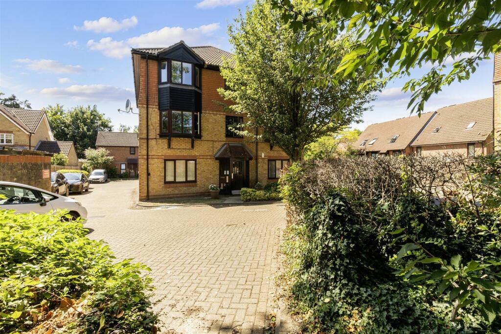 Main image of property: Turnpike Lane, Sutton