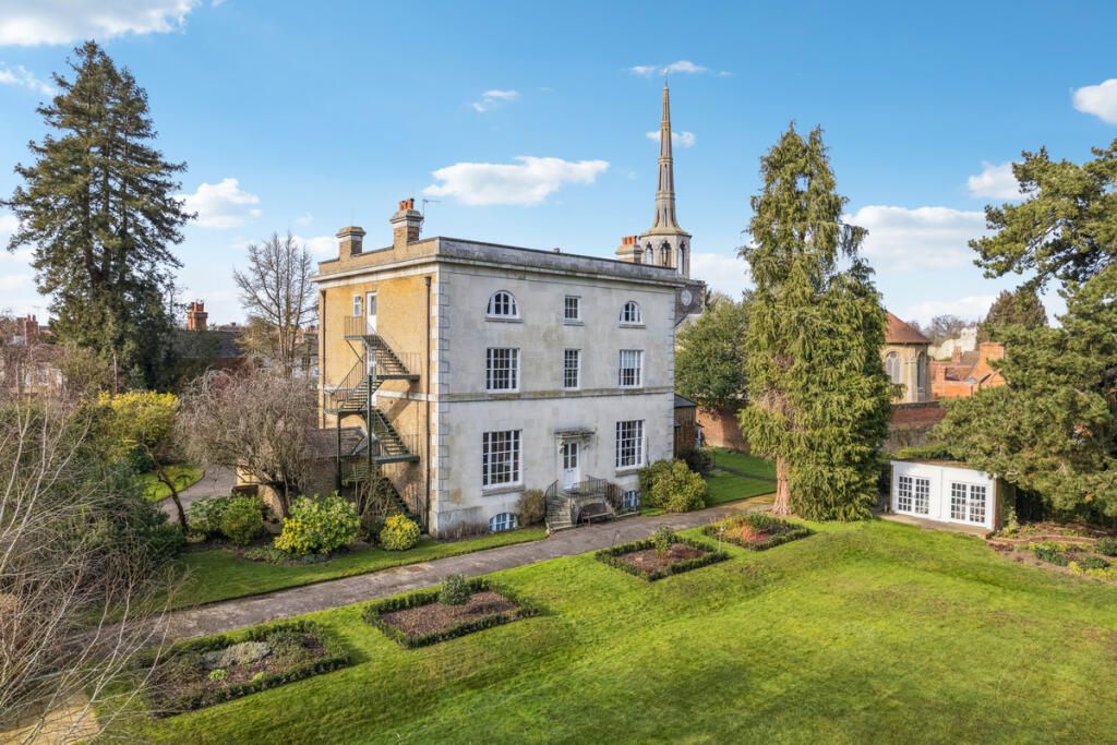 Main image of property: Thames Street, Wallingford, OX10