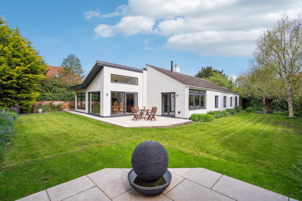 Main image of property: West End, Brightwell cum Sotwell, OX10