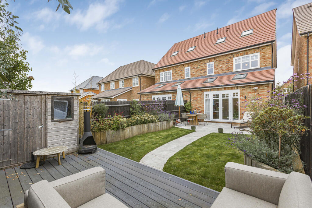 Main image of property: King Henry Avenue, Wallingford, OX10