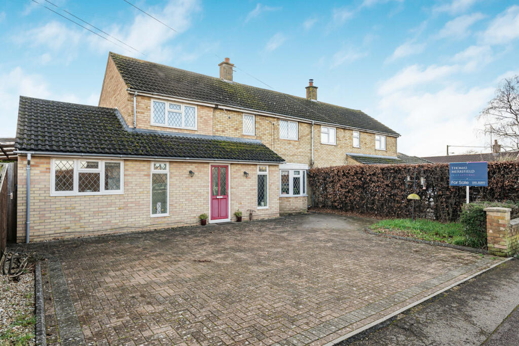 Main image of property: Sands Way, Benson, OX10