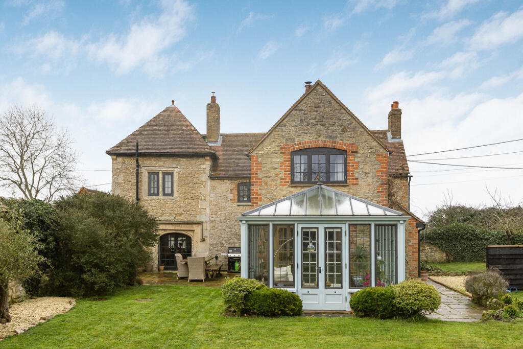 Main image of property: Nr Stadhampton, Oxford, OX44