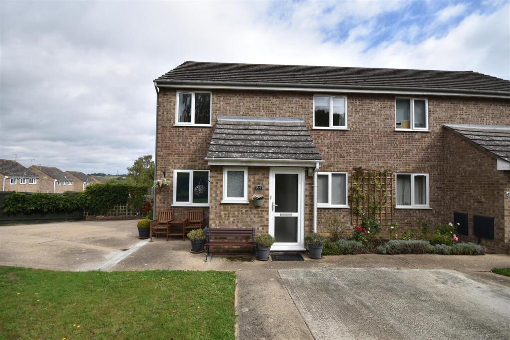 Main image of property: Queensway, Lawford