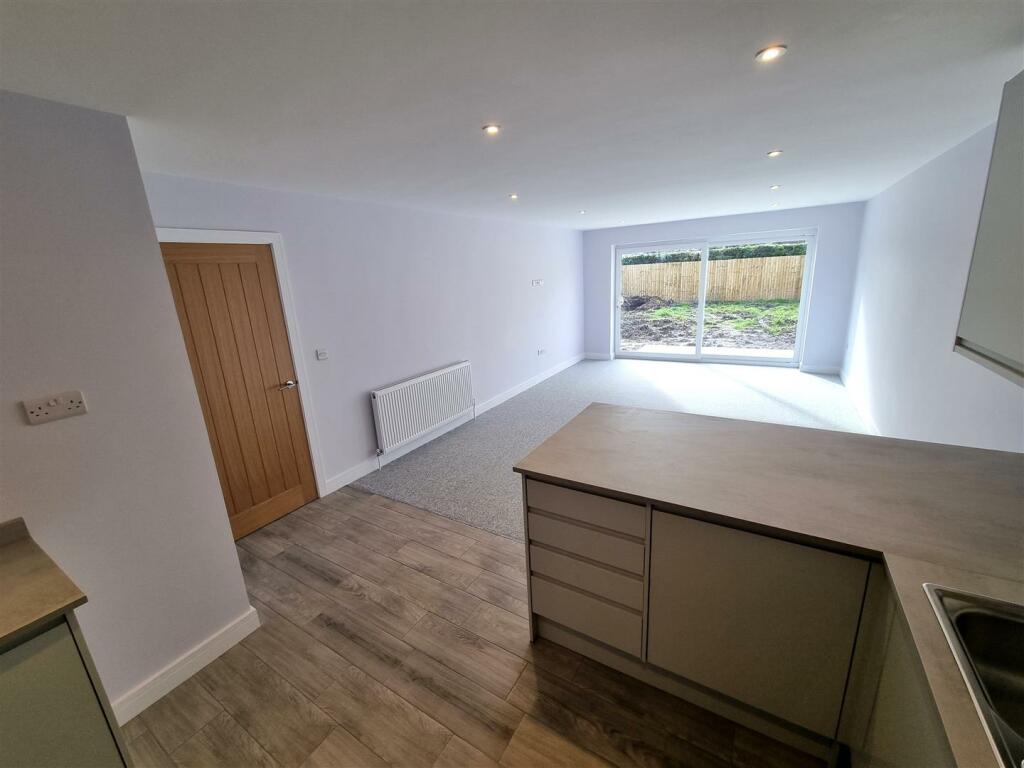 Additional property image - Eastfield Lane, Ringwood