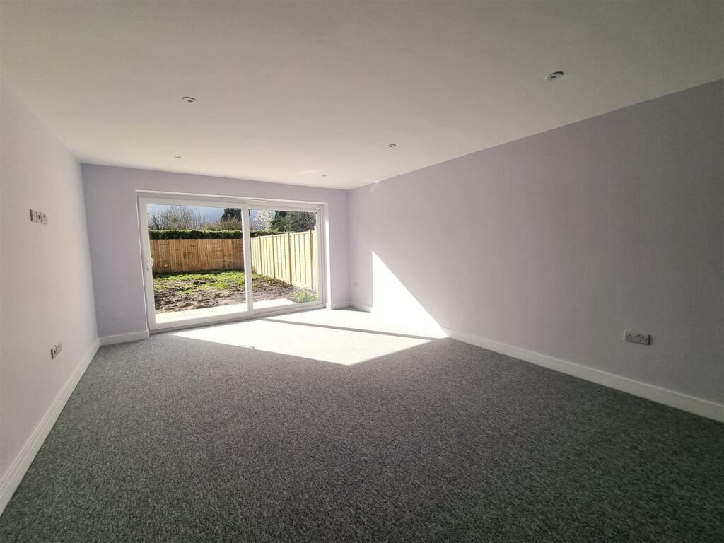 Additional property image - Eastfield Lane, Ringwood