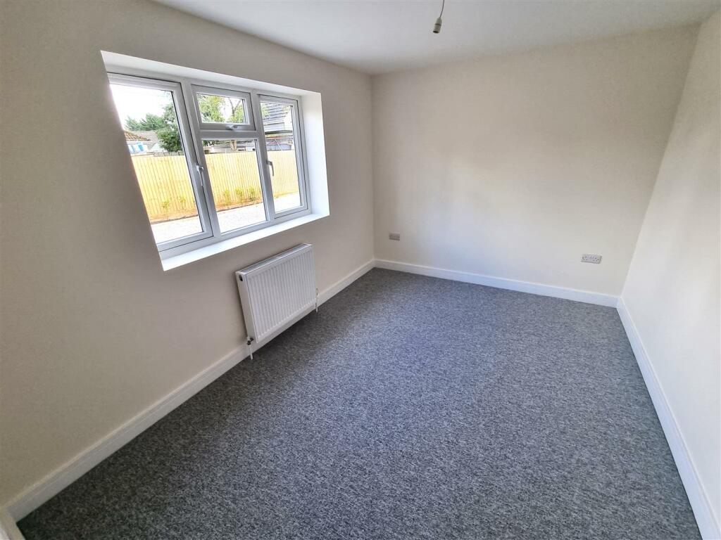 Additional property image - Eastfield Lane, Ringwood