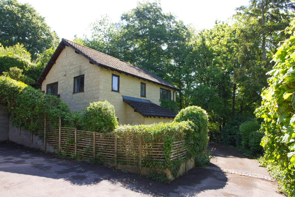 Main image of property: The Ley, Box