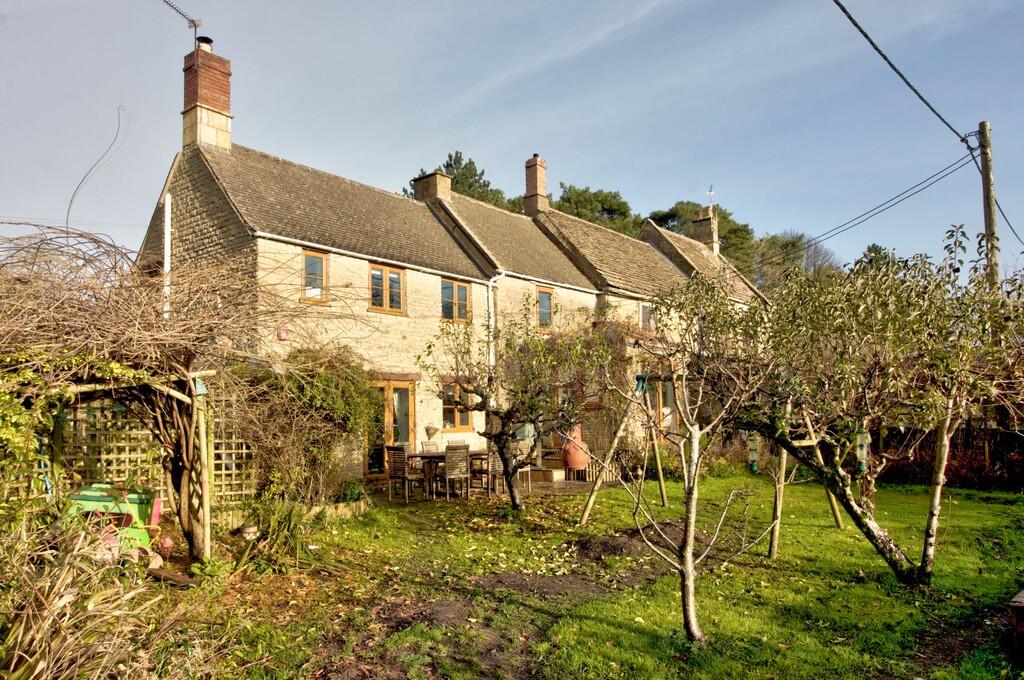 Main image of property: Giddeahall, Yatton Keynell