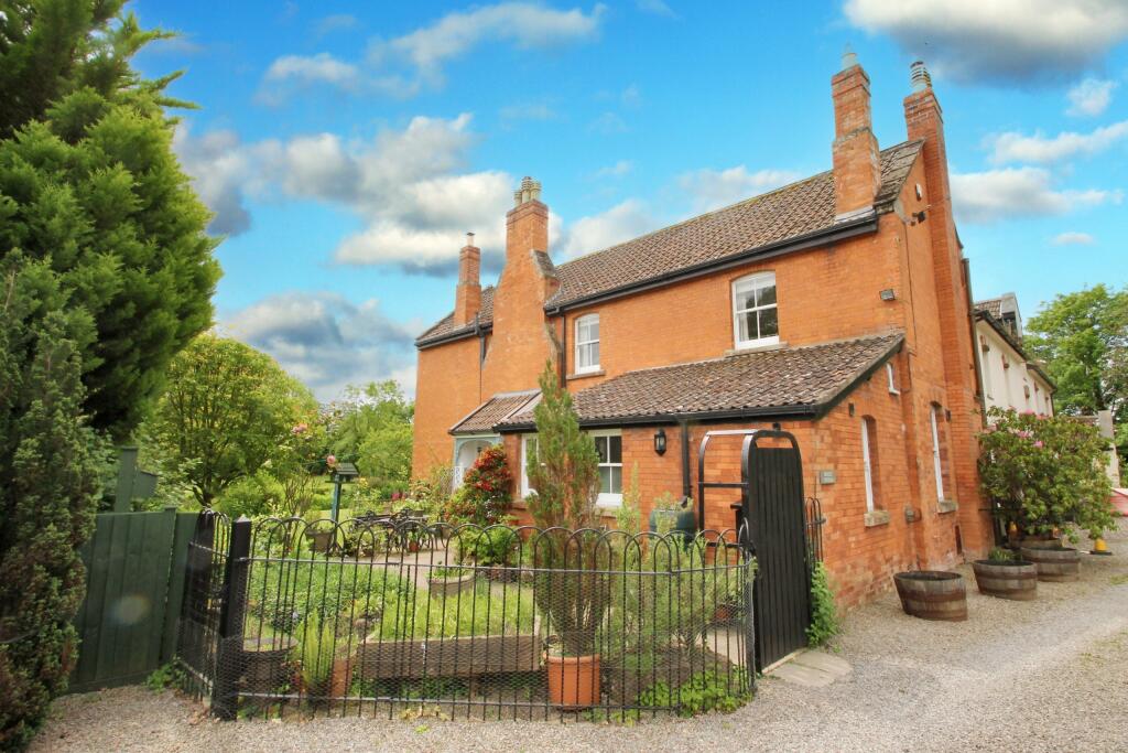 3 bedroom semidetached house for sale in Henley Lane, Wookey, BA5