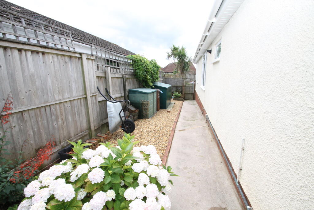 Additional property image - Ash Lane, Wells,