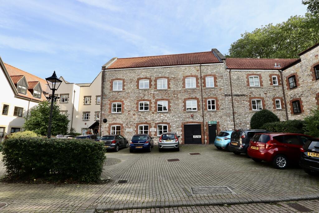 Additional property image - Carlton Court, Wells, Somerset