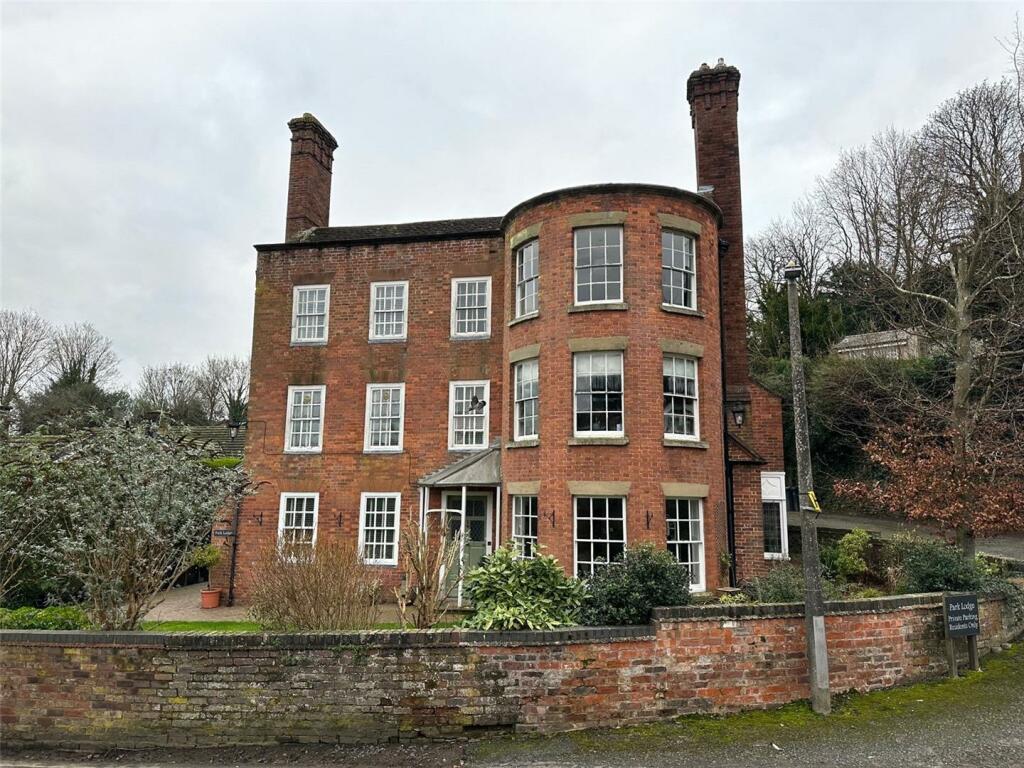 2 bedroom apartment for sale in Park Lane, Bewdley, Worcestershire, DY12