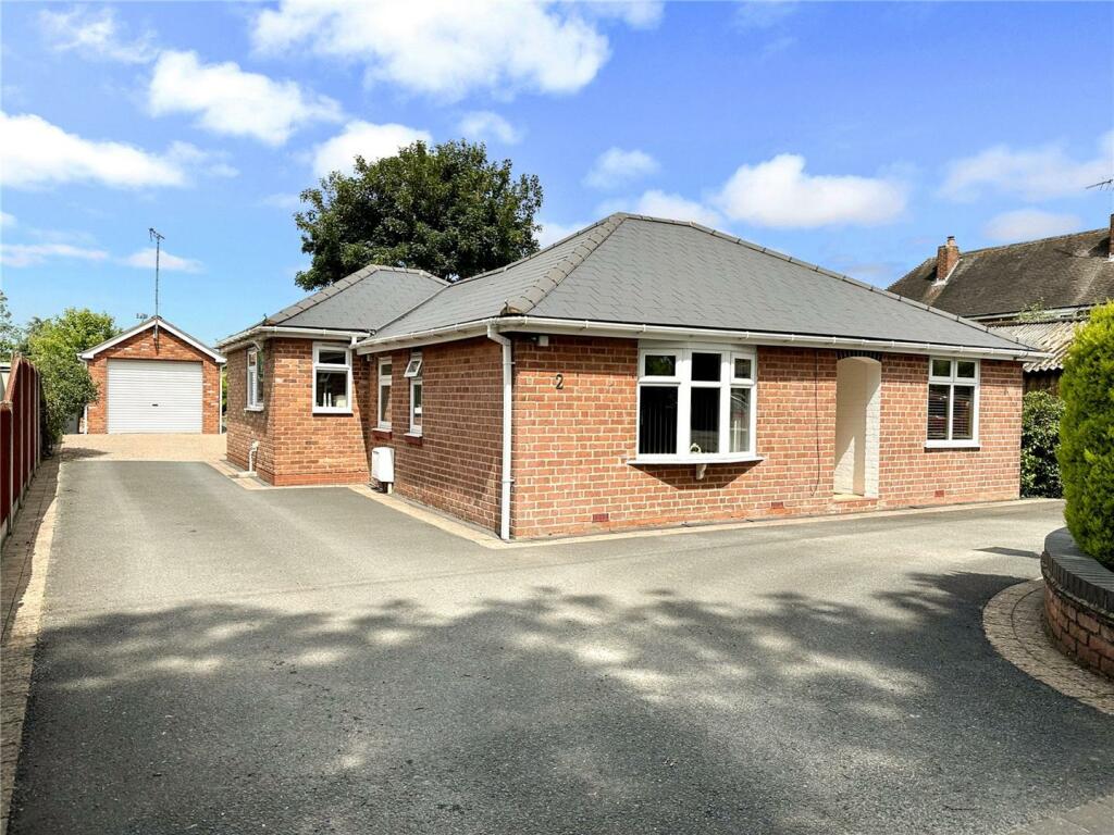 3 bedroom detached bungalow for sale in Acacia Avenue, Bewdley, DY12