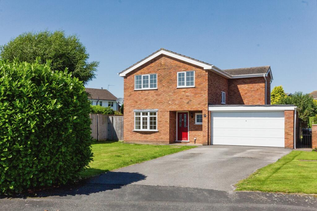 4 bedroom detached house for sale in Grosvenor Crescent, Rossett