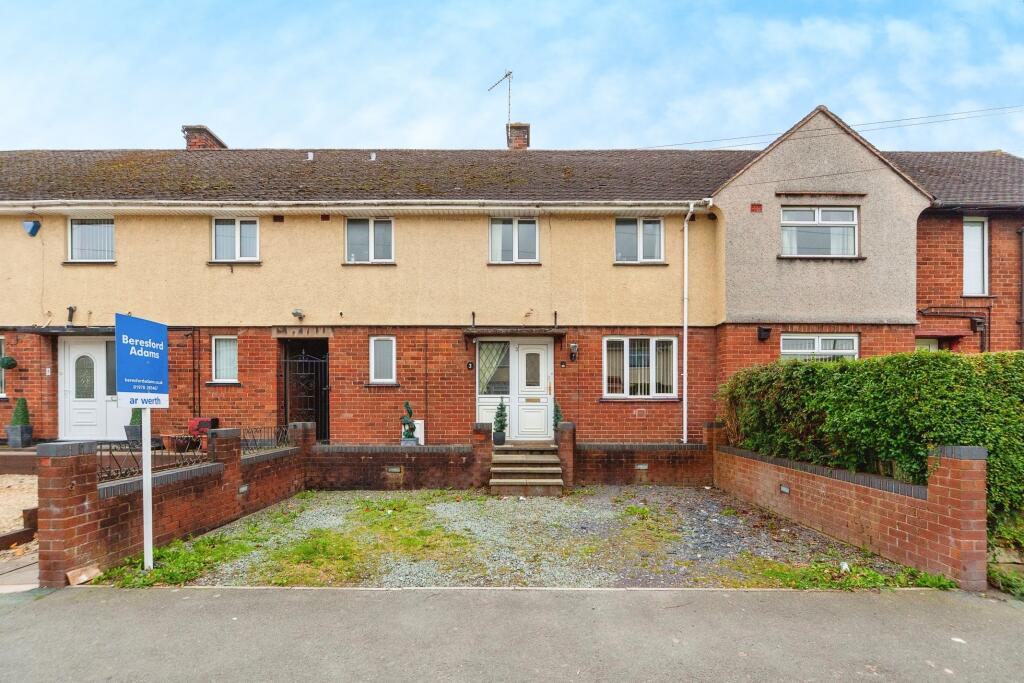 3 bedroom terraced house for sale in Coronation Drive, Chirk, Wrexham, LL14
