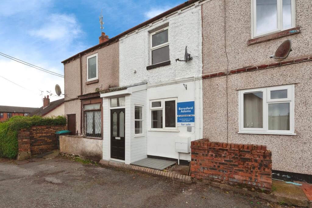 2 bedroom terraced house for sale in Heol Y Felin, Rhosllanerchrugog