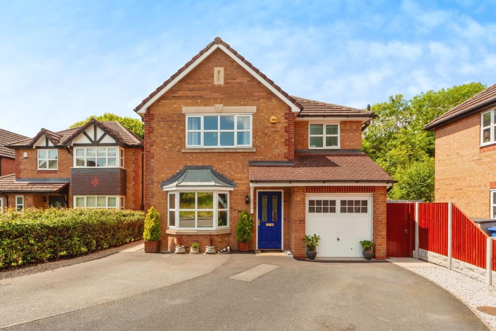 3 bedroom detached house for sale in Rhuddlan Road, WREXHAM, Clwyd, LL14