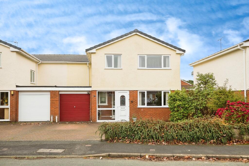 Main image of property: Alyn Drive, Rossett, Wrexham, LL12