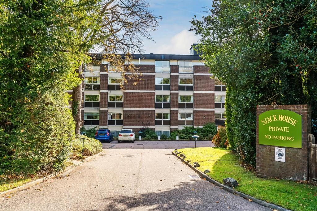 Main image of property: West Hill, Oxted