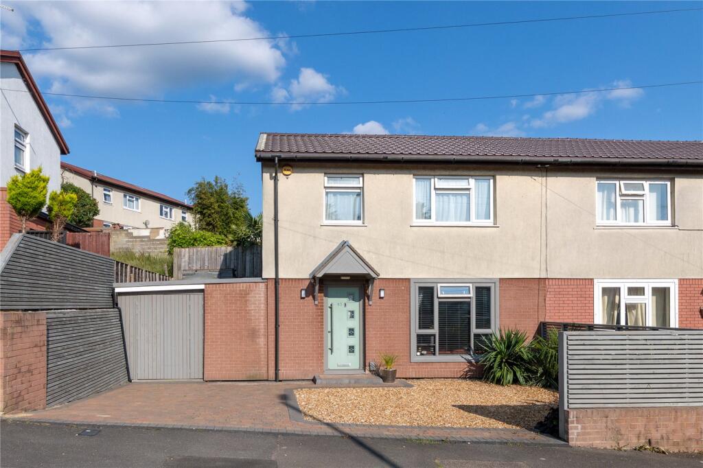 Main image of property: Yeovil Road, Luton, Bedfordshire, LU2