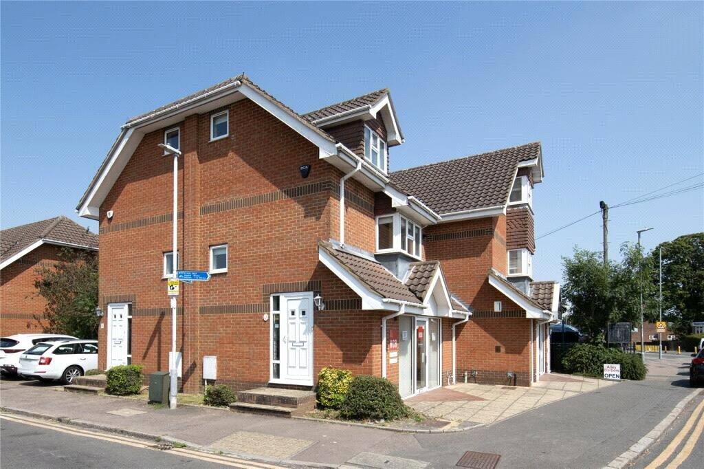 Main image of property: Lothair Road, Luton, Bedfordshire, LU2