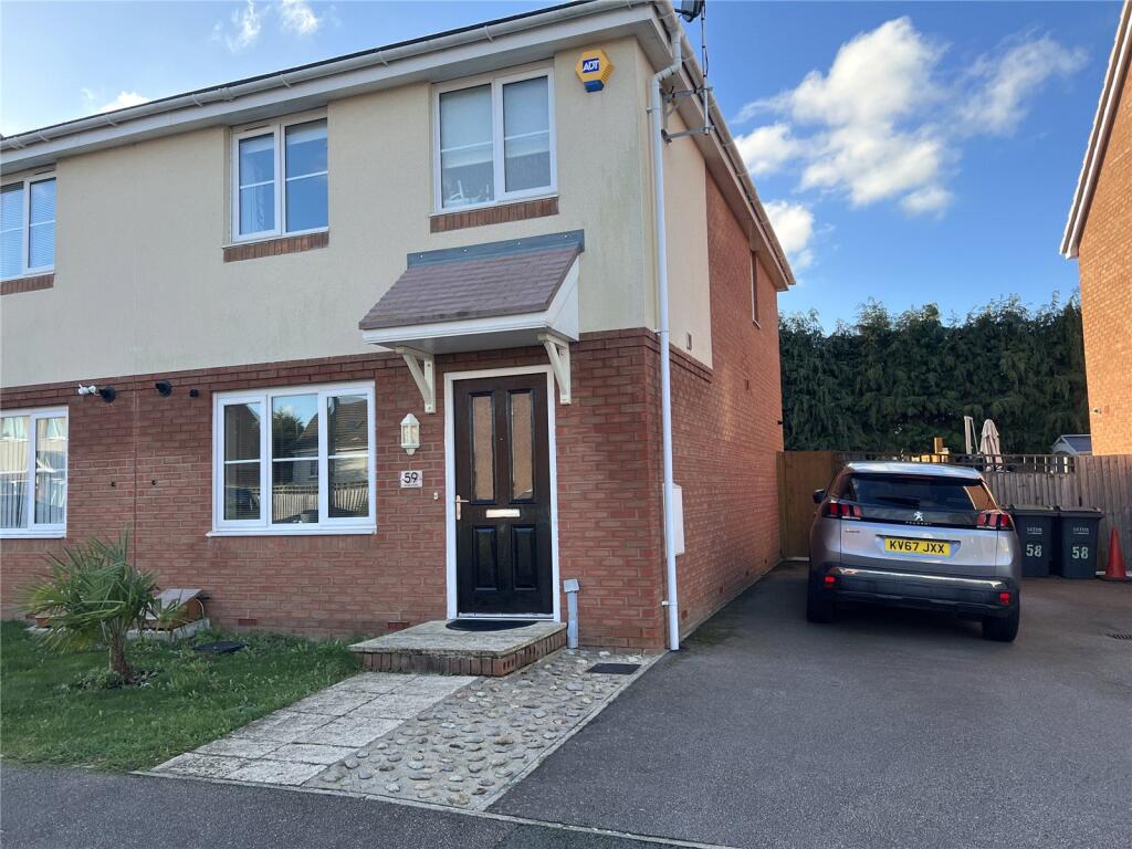 Main image of property: Verde Close, Luton, Bedfordshire, LU2