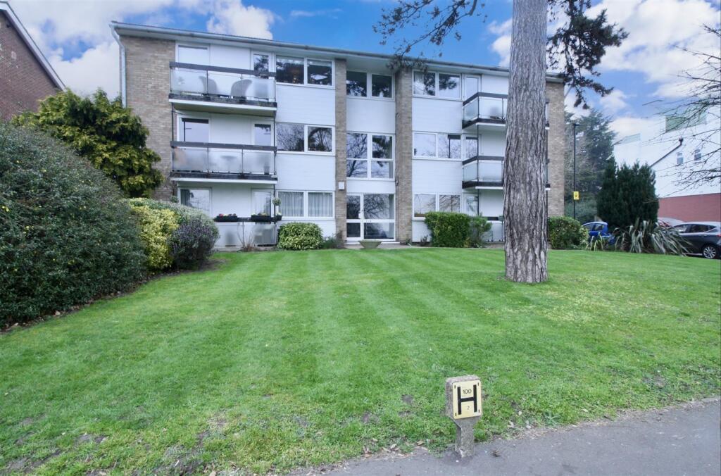 Main image of property: Lucerne Close, London