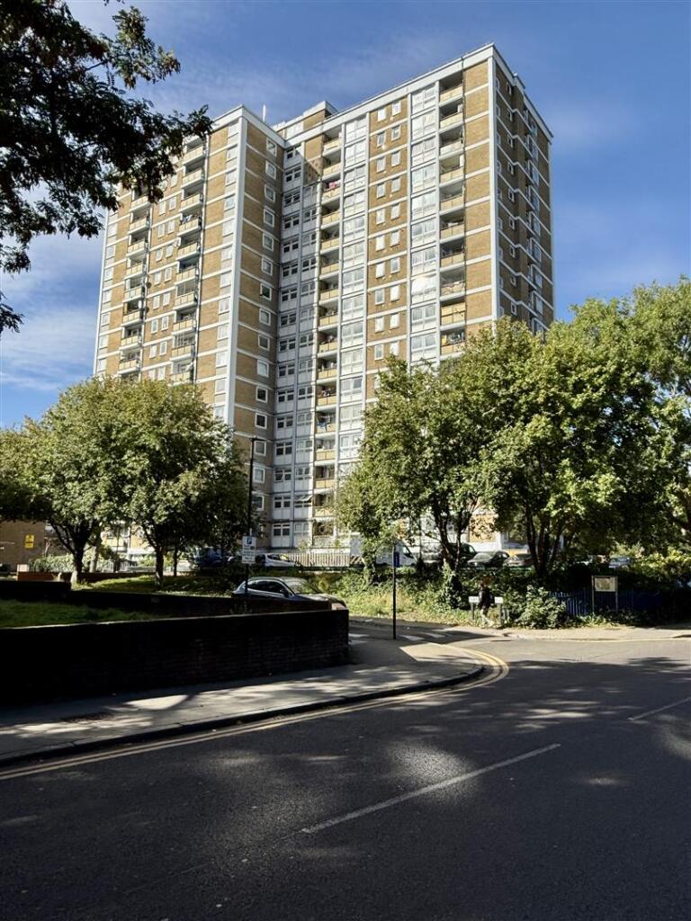 Main image of property: Twyford House, Chisley Road